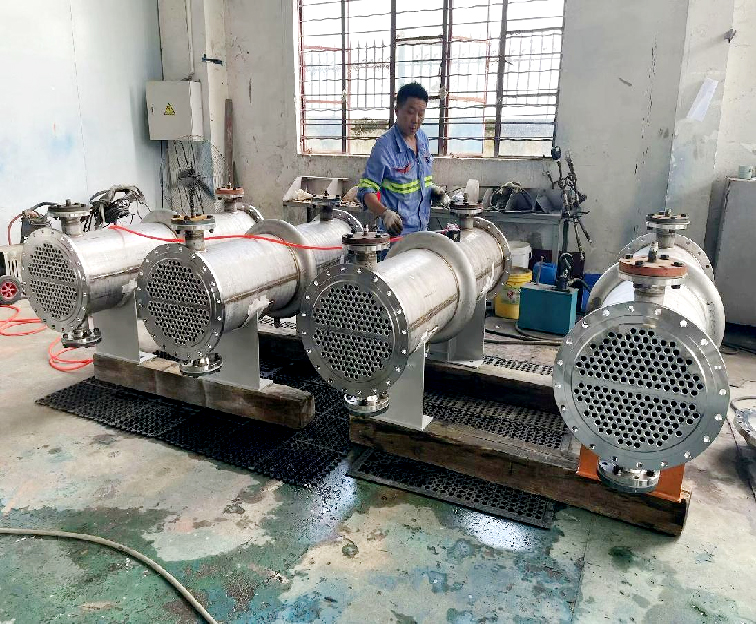Heat exchanger pressure test
