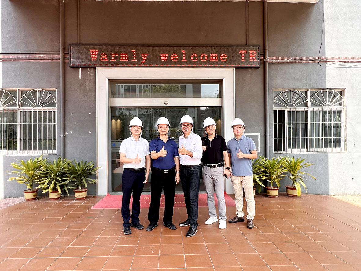Welcome German customers to visit